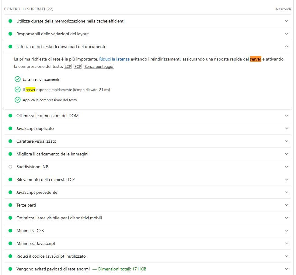 Audits réussis de PageSpeed Insights : le serveur répond rapidement avec 21 ms détectées ; parmi les audits figure aussi la répartition de l’INP (« Suddivisione INP »)